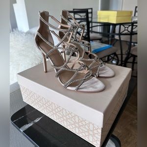 Badgley Mischka Delancey heel sandal